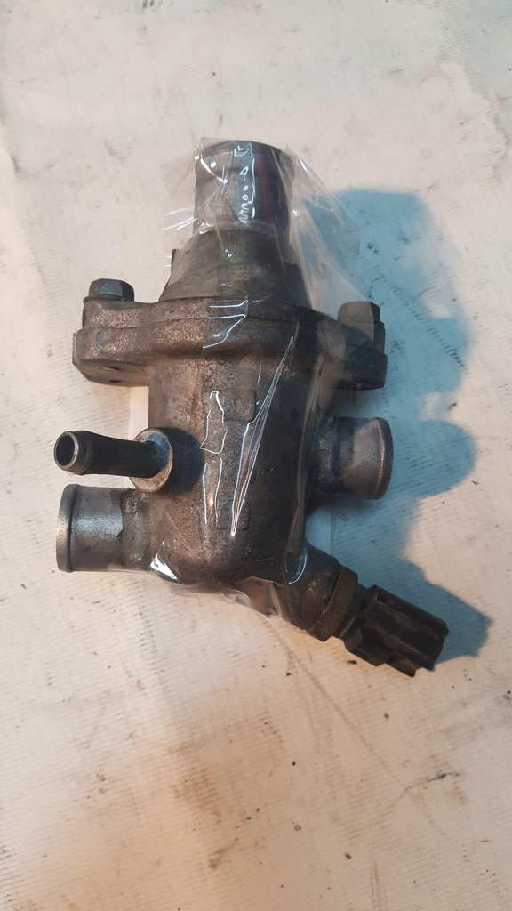CONNECTOR, THERMOSTAT