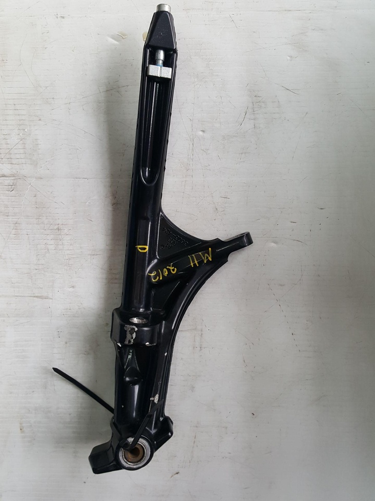 Spindle, Steering - Ri 05%