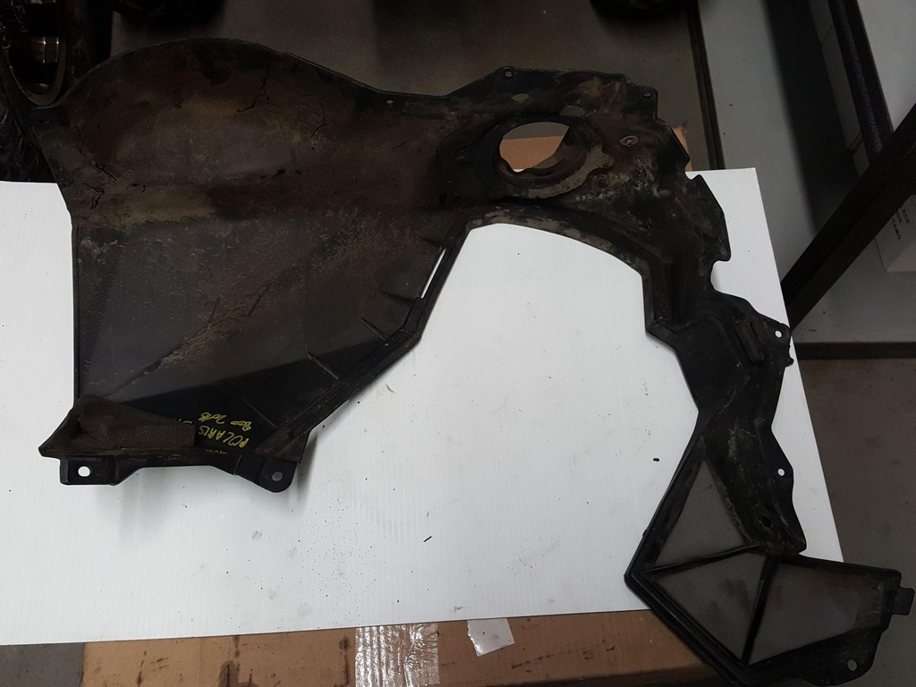 FENDER ASSEMBLY, RIGHT, RMK