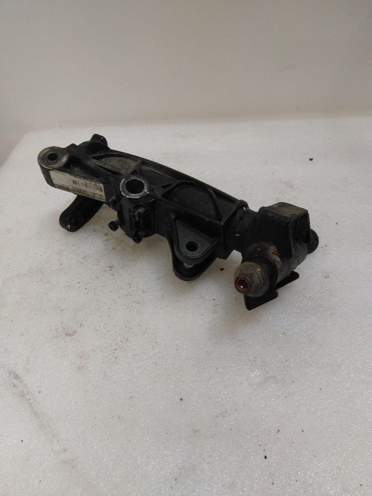 Spindle, Steering - Left - Black (inc. 7-13)