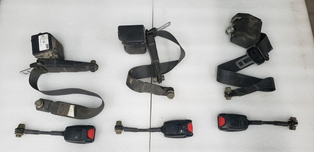 K-SEATBELT,3 PT PASS S 40%