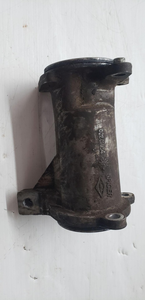 Tube, Connector 800RZR 05%
