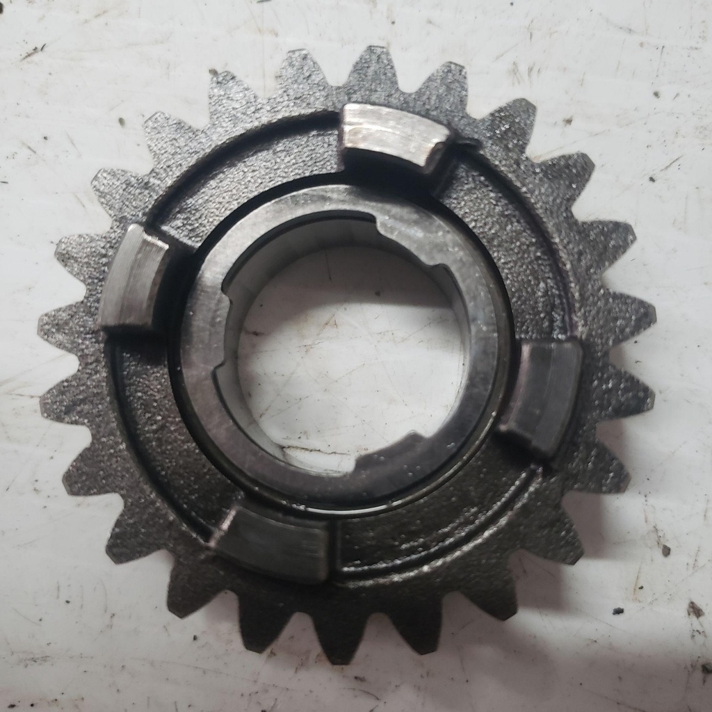 GEAR 4TH DRIVE