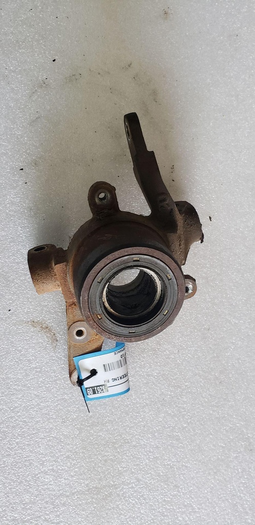 KNUCKLE, STEERING RH