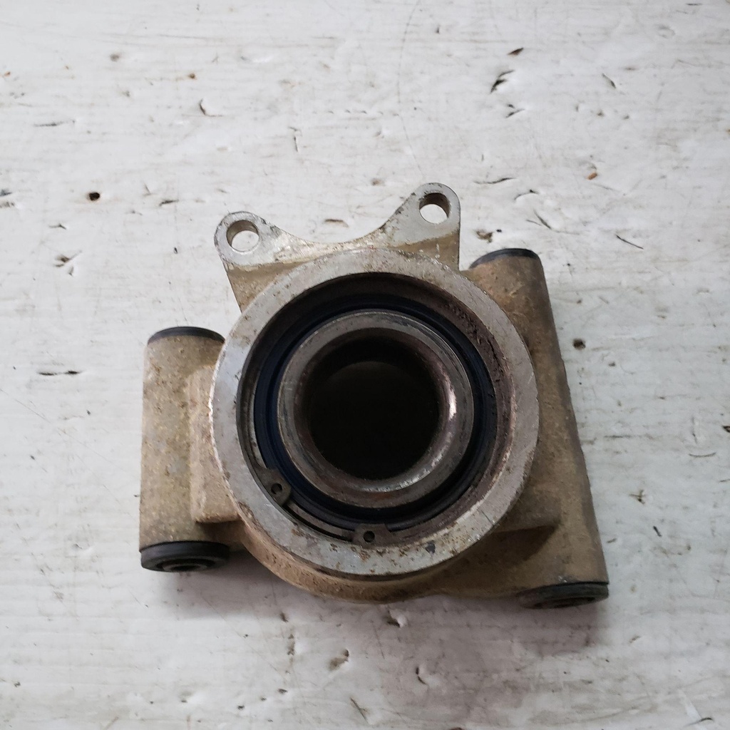 CARRIER-BEARING,WHEEL,LH - POLARIS - 5138501