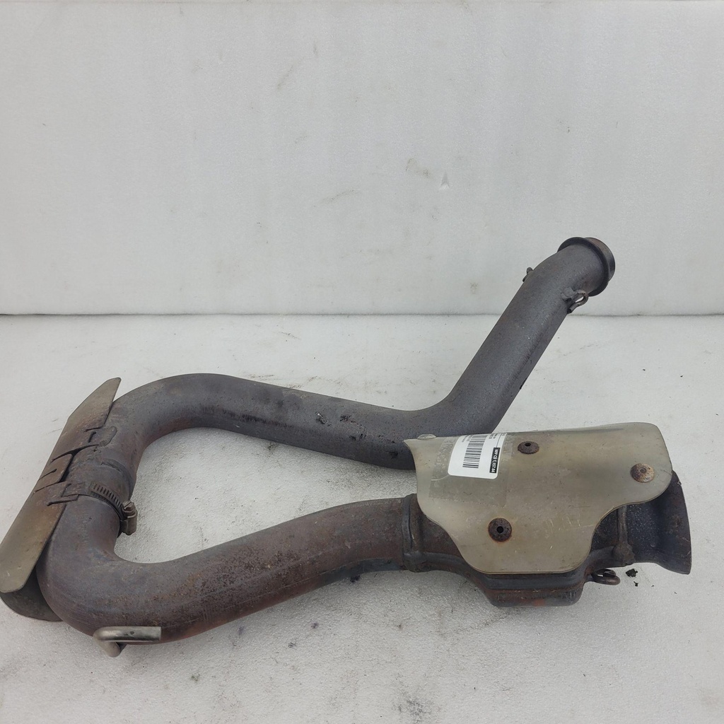 exhaust pipe