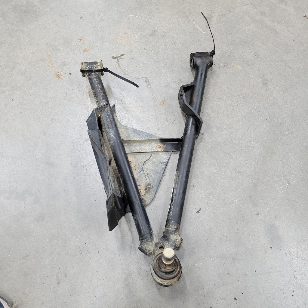 lh lower suspension arm