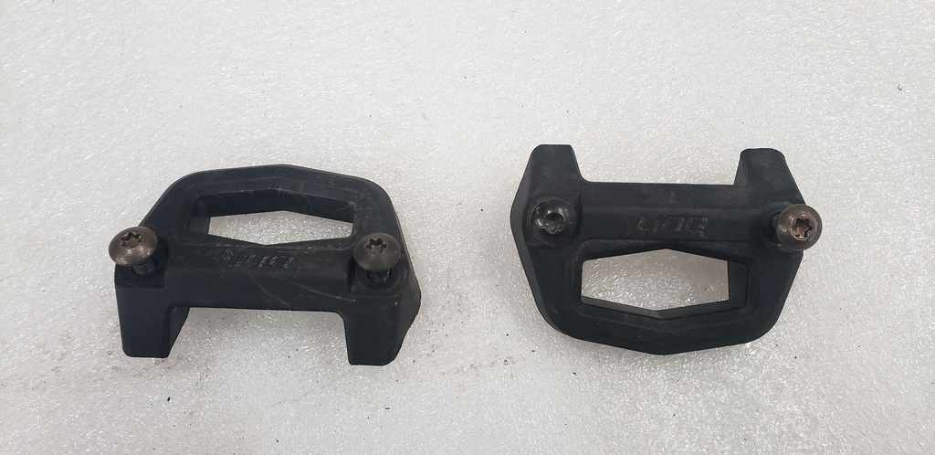 LinQ Cargo Base Kit - Ski-Doo - 860200583