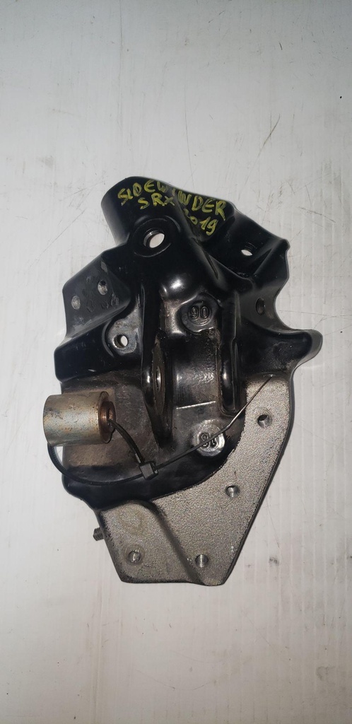 YAMAHA Holder, Absorber 2 - 8JP-F377J-10-00