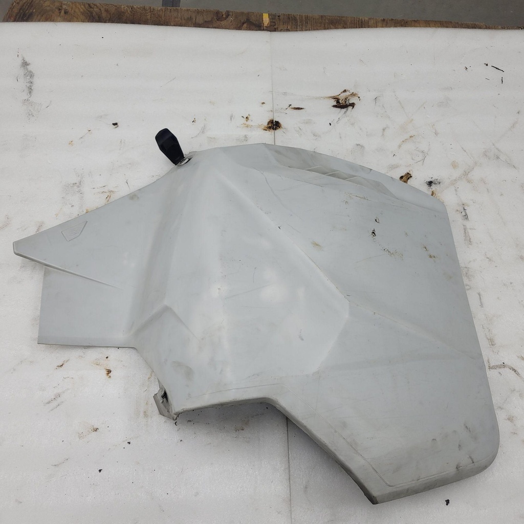 Grey RH Panel With Electric Starter
