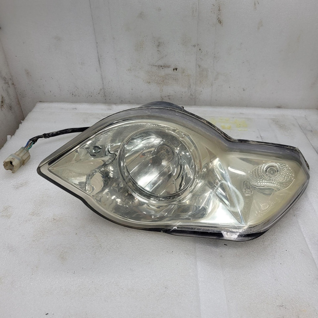 HEADLIGHT (LEFT HAND)