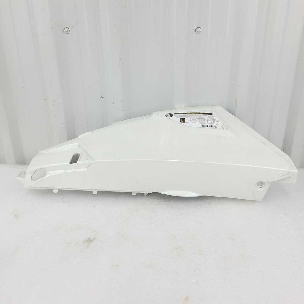 (new ref. 708200679) lh vegas white vent front panel
