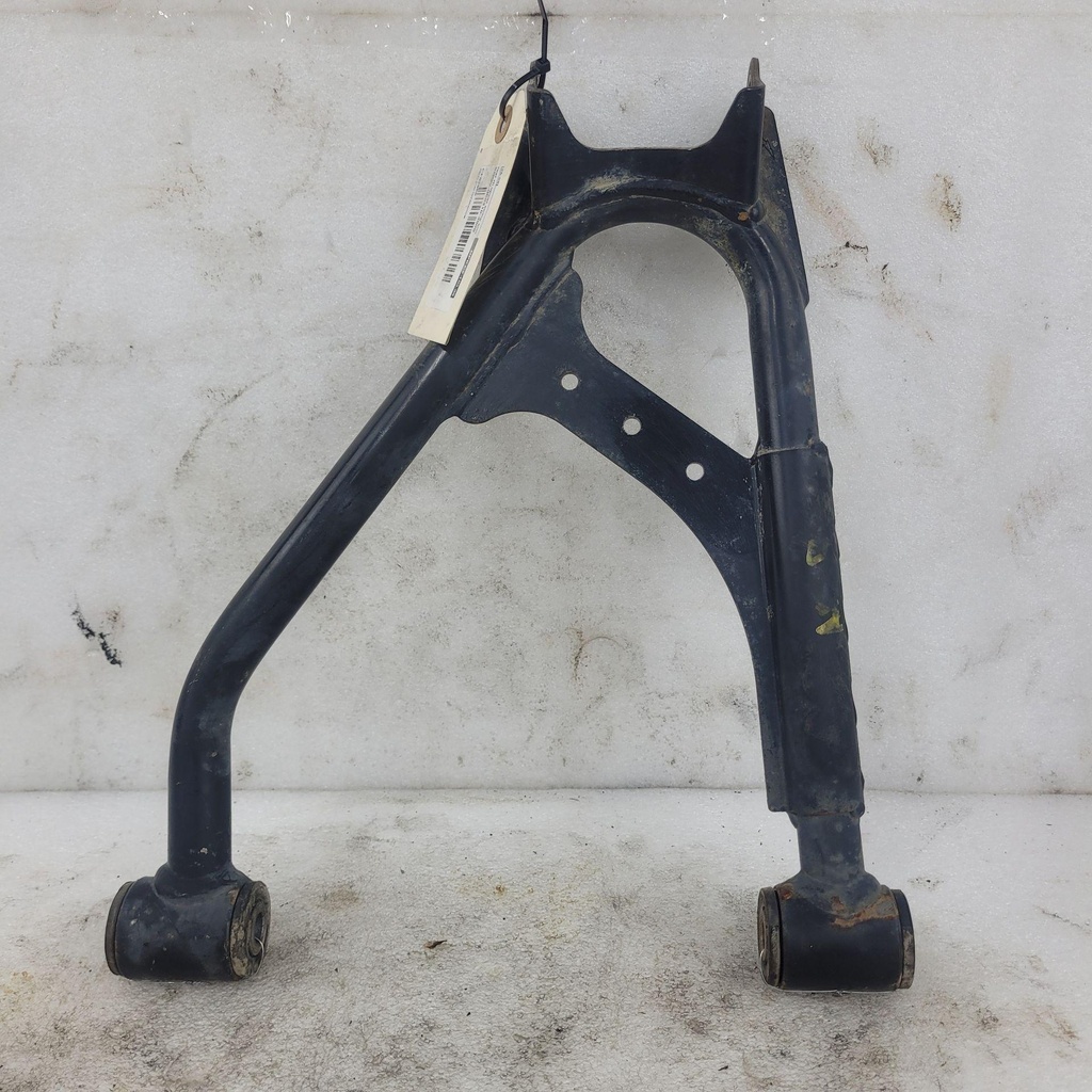 [CF02950] rear rh upper swing arm