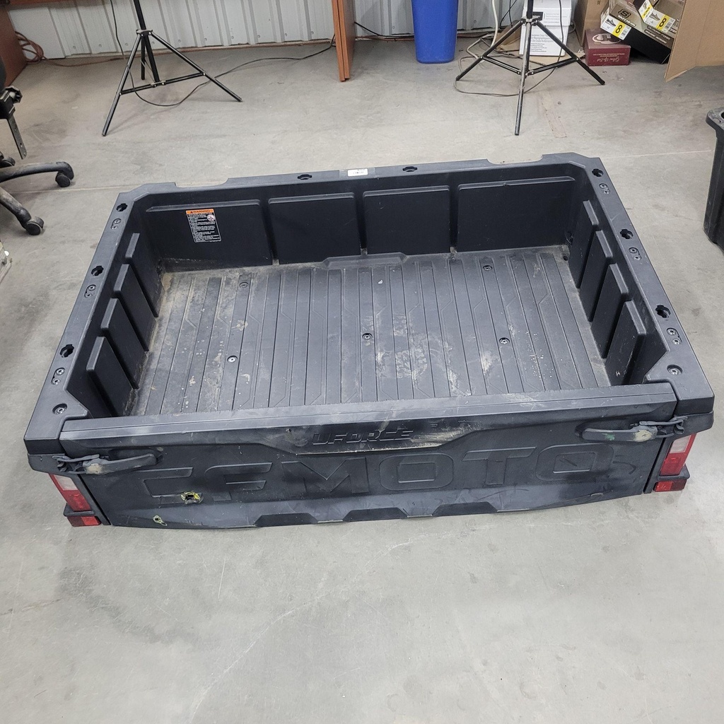 [CF03022] (new ref. 5asv-223011-6003) plastic rear cargo box