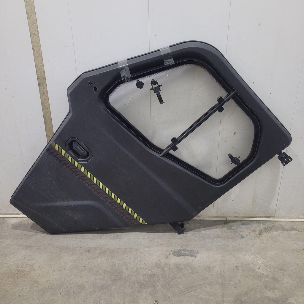 [CF03016] SIDE DOOR LH UFORCE 600