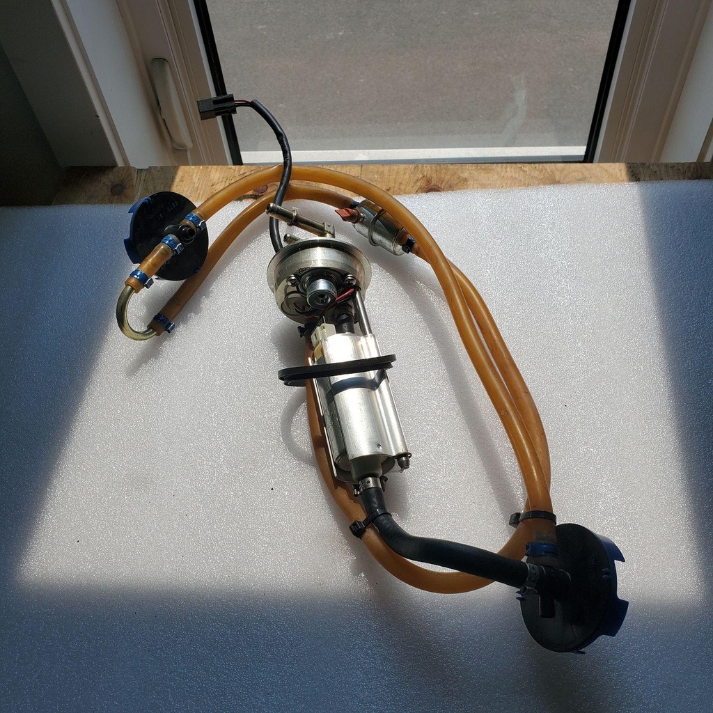 4 bar fuel pump assembly