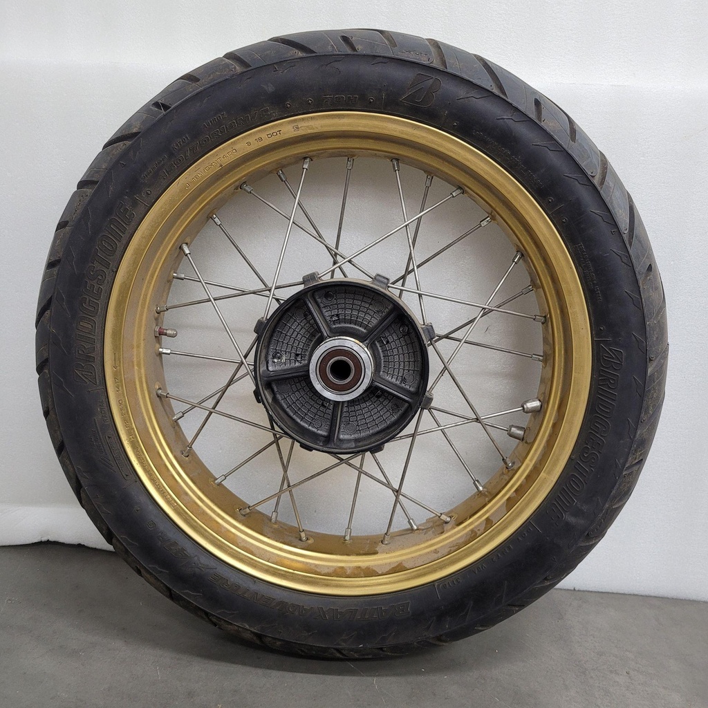 WHEEL SUB-ASSY., RR. - 42650-MKK-DA0 honda