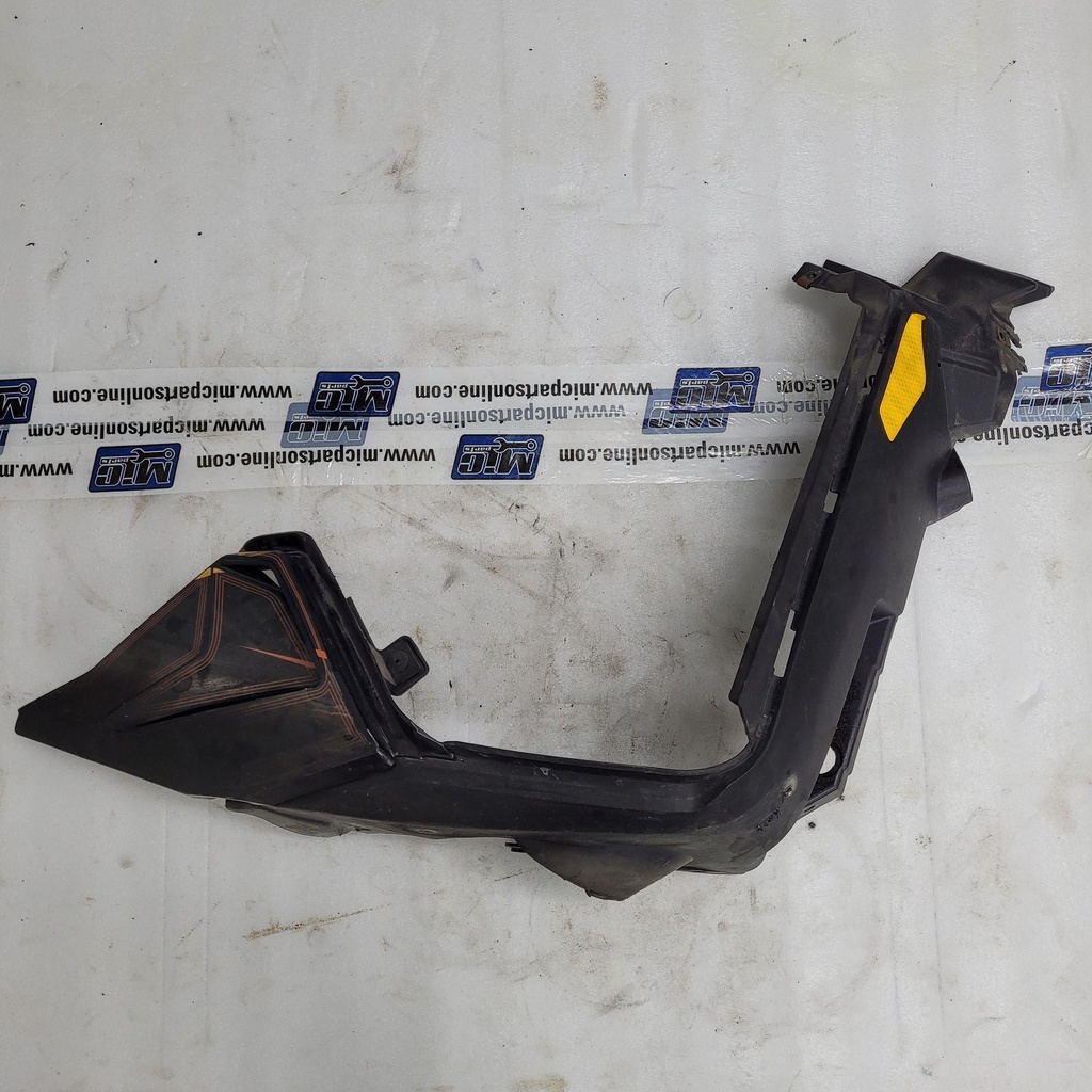 [502007340-001] black rh bottom pan (502007340-001)