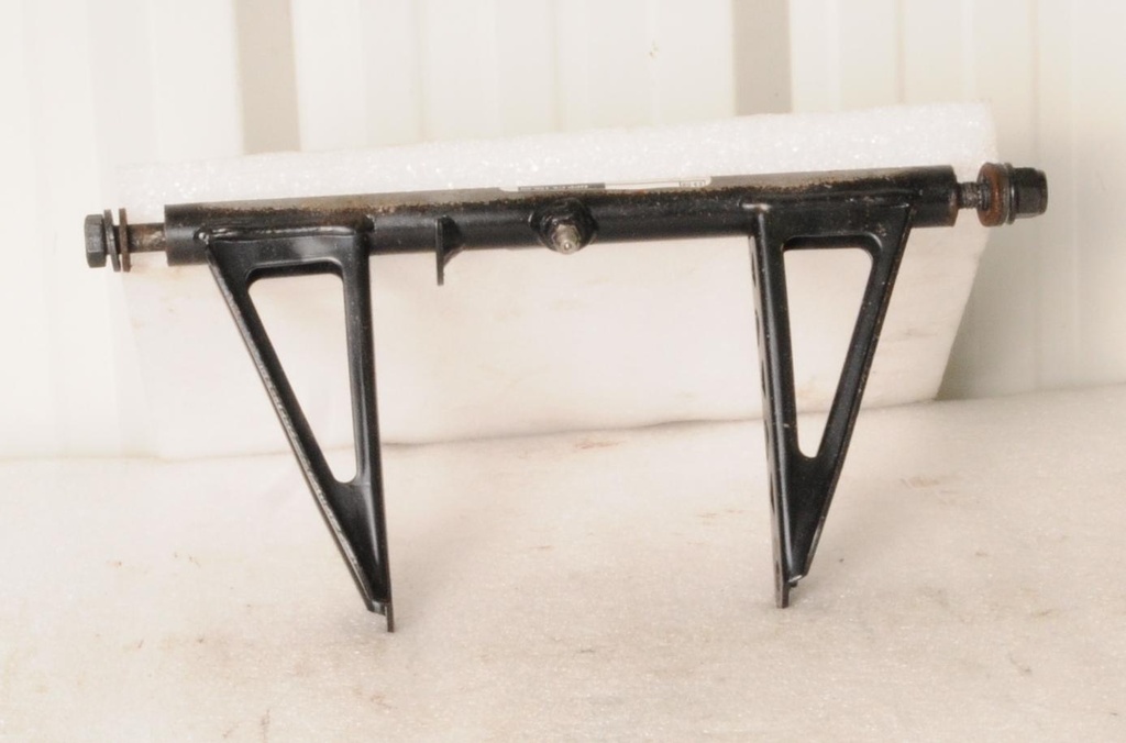 pivot arm