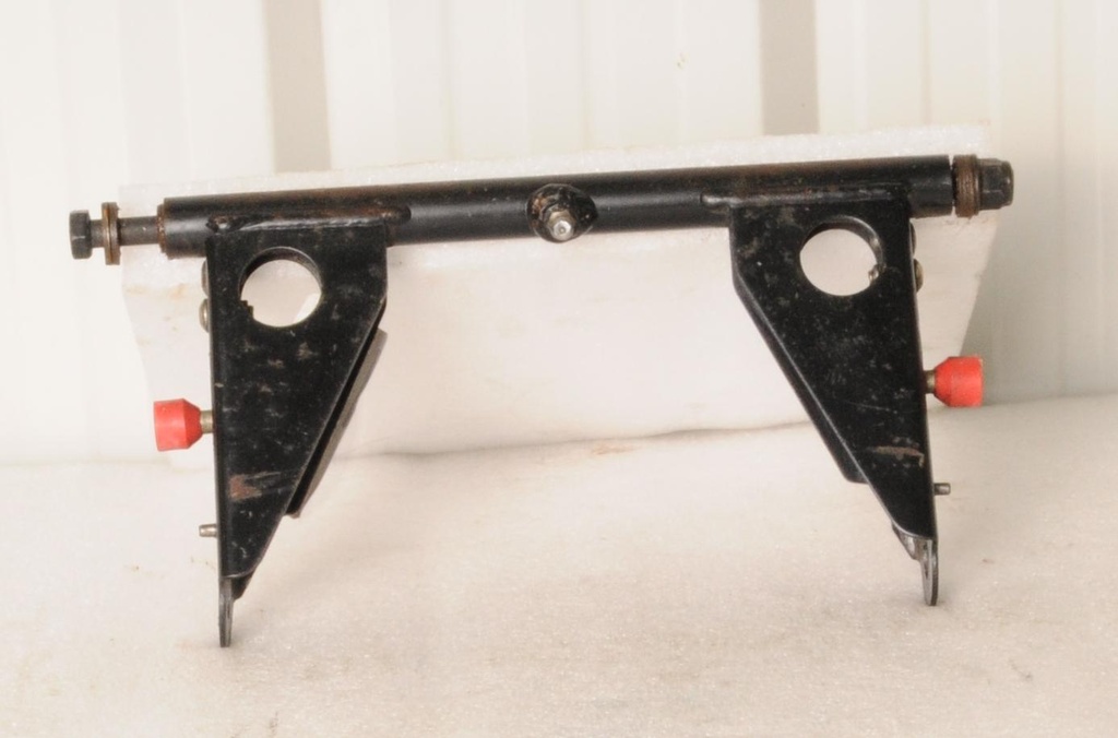 pivot arm ass'y