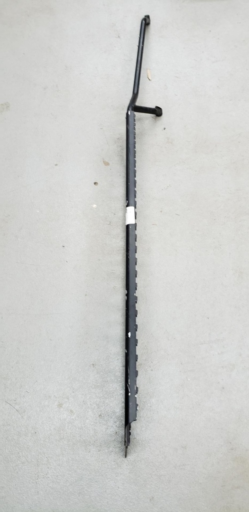 RUNNINGBOARD-RH MACH MBLK