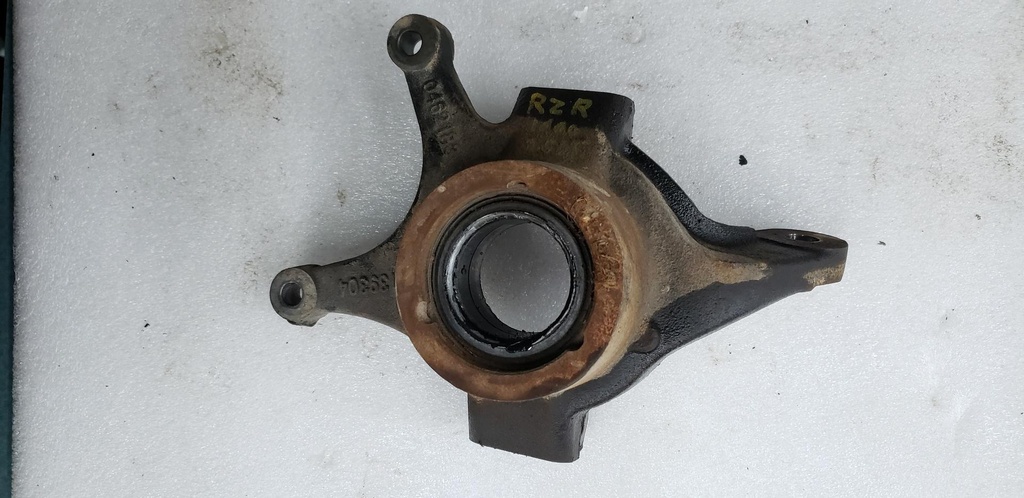 [5139304-001] (new ref. 5142214) knuckle, front, left (5139304-001)