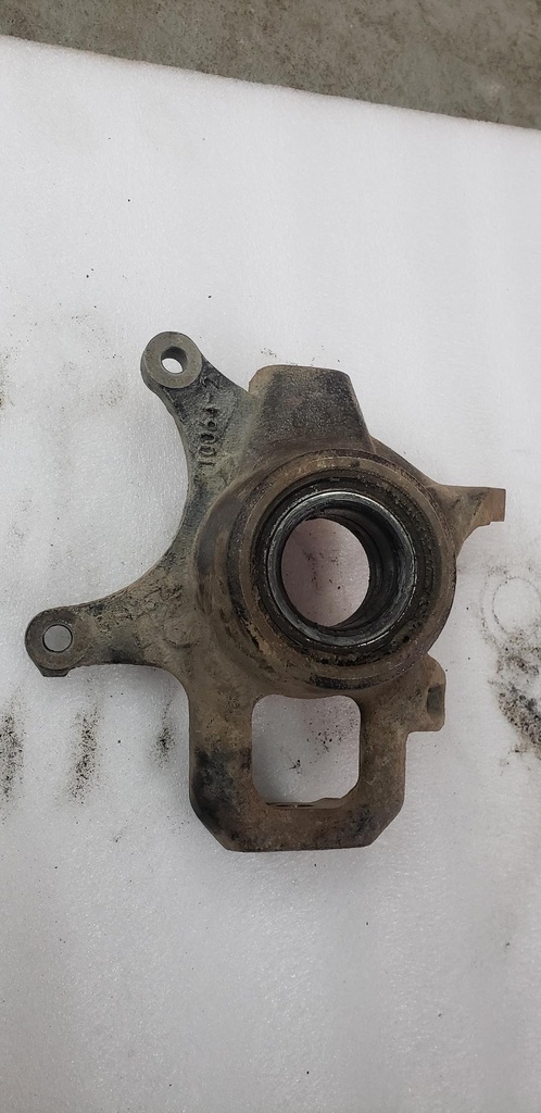 front knuckle, left