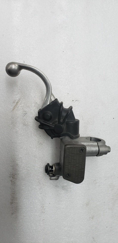 Master Cylinder Sub Assy