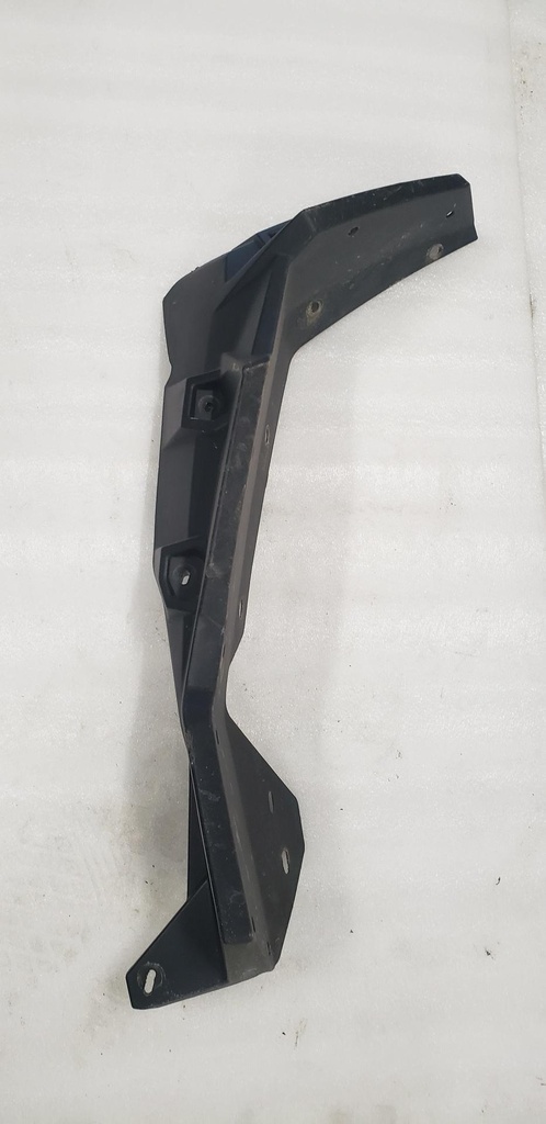 [705011326-001] rh front 60" mudguard extension