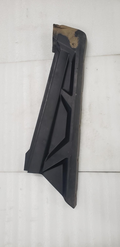 [705011332-001] (new ref. 705016939) rh rocker panel