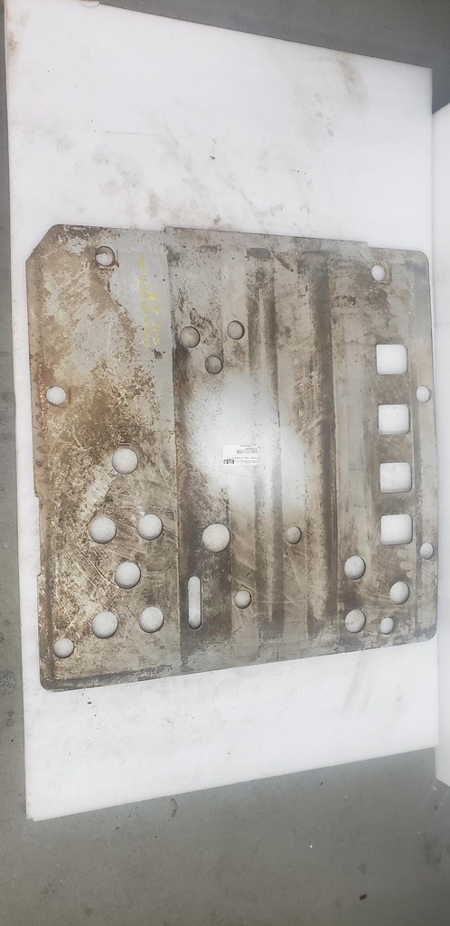 [715001997-001] middle rear protector plate package hunter