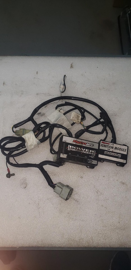 [801-511-001] POWER COMMANDER III - 801-511 DYNOJET