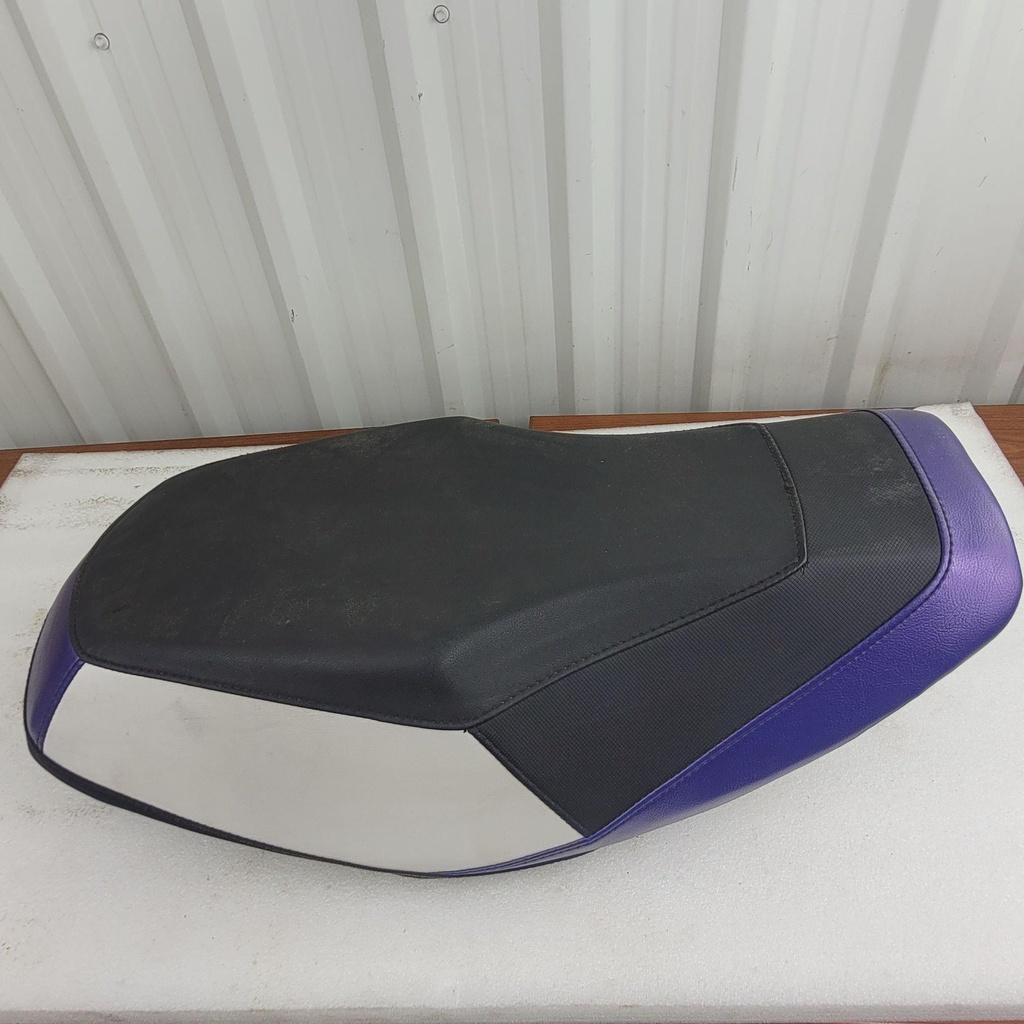 [2689901-002] asm-seat cvr blk/wht/plumcrazy