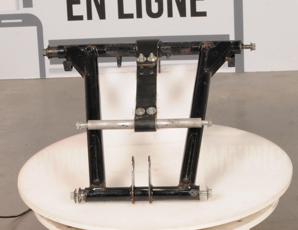 Arm, Pivot 1