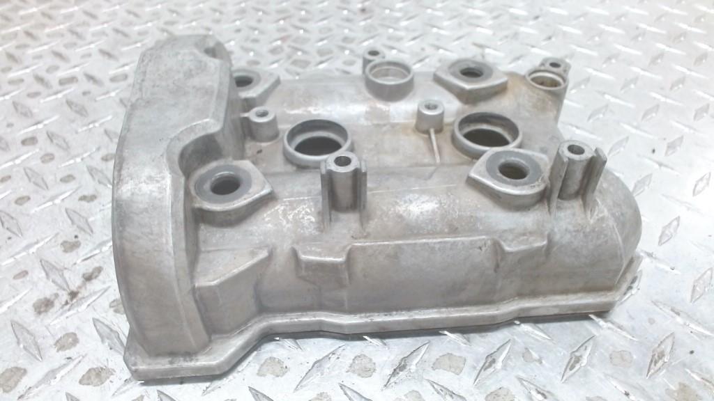 valve cover