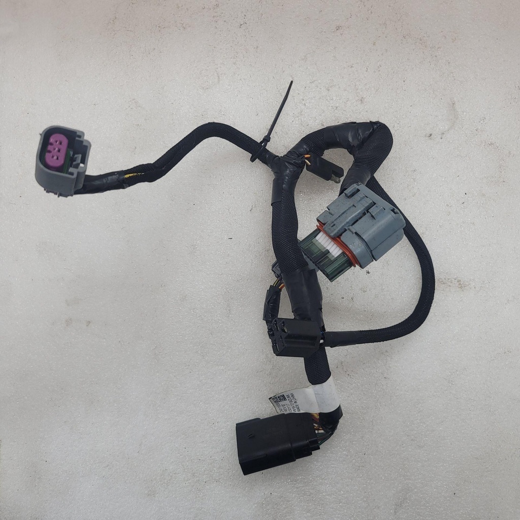 [2411838-001] PRO RIDE HOOD HARNESS, CPI
