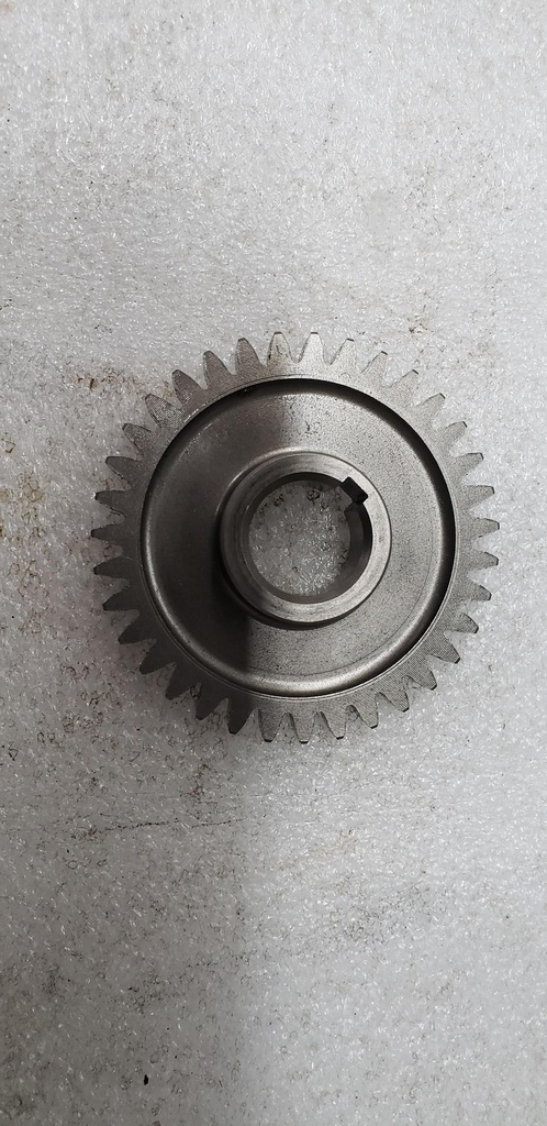 GEAR, BALANCER DRIVE - 12661-45G01 suzuki