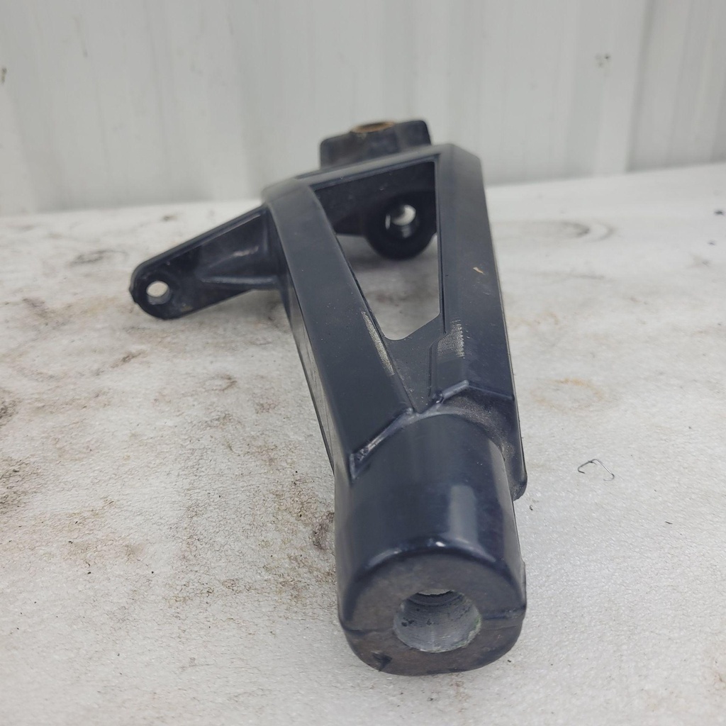 [2703-989-001] Spindle, Steering - Left Black (inc. 2)
