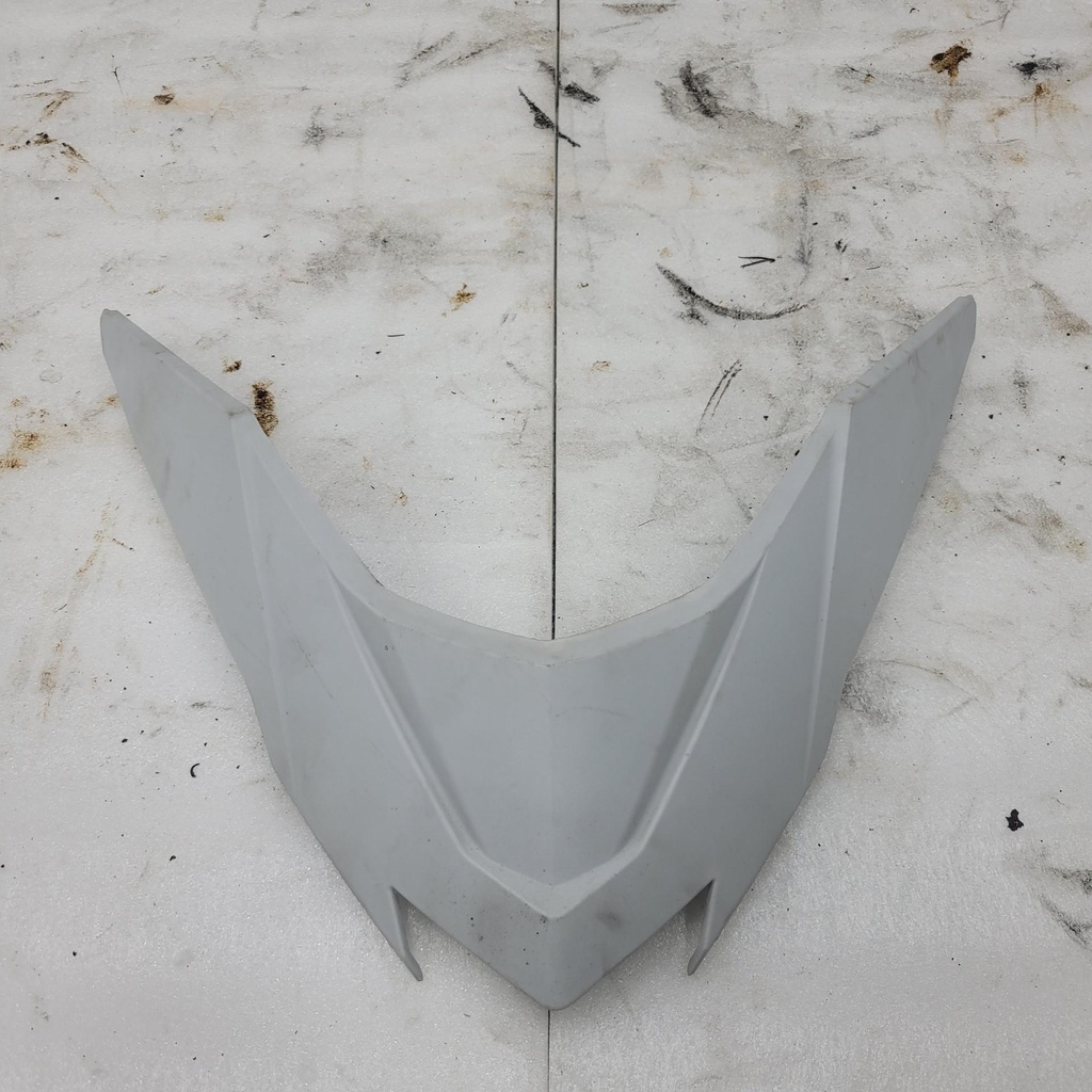 Catalyst Grey, Windshield Support