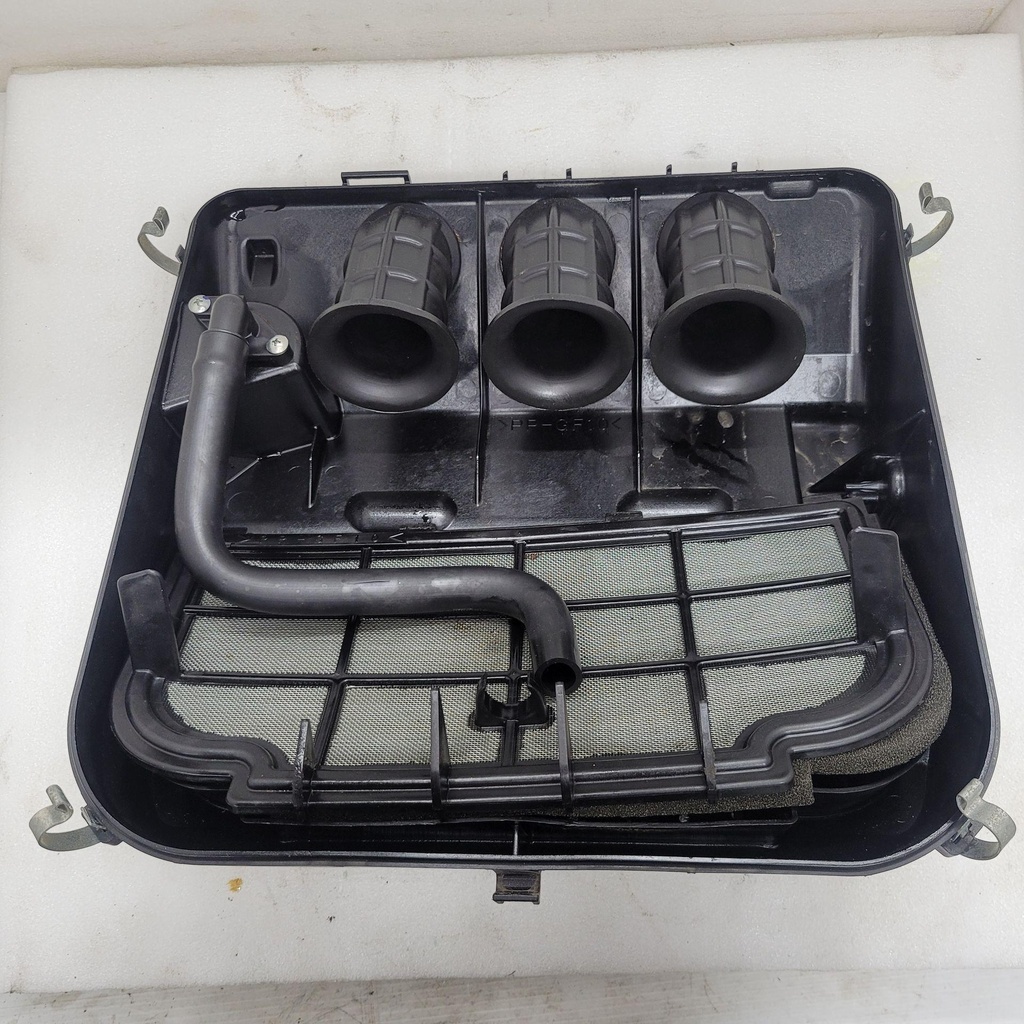 [8JU144410000-001] Silencer, Intake 2