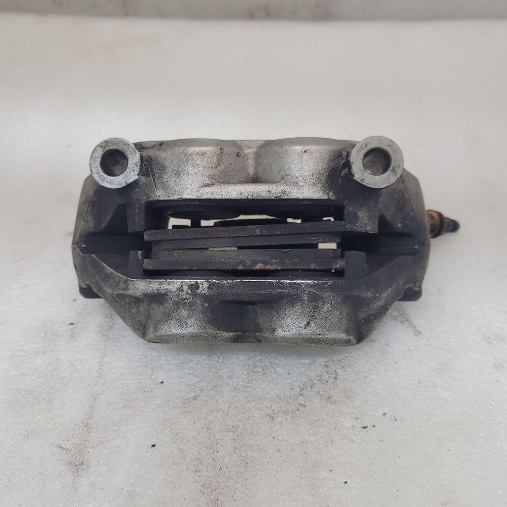 brake caliper (r.h.)