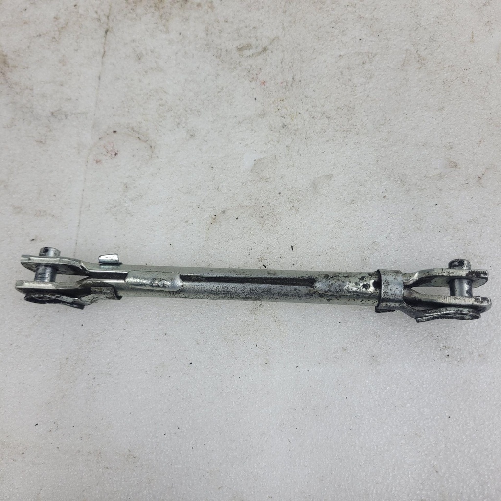 [705600649-001] (new ref. 705600959) connecting rod