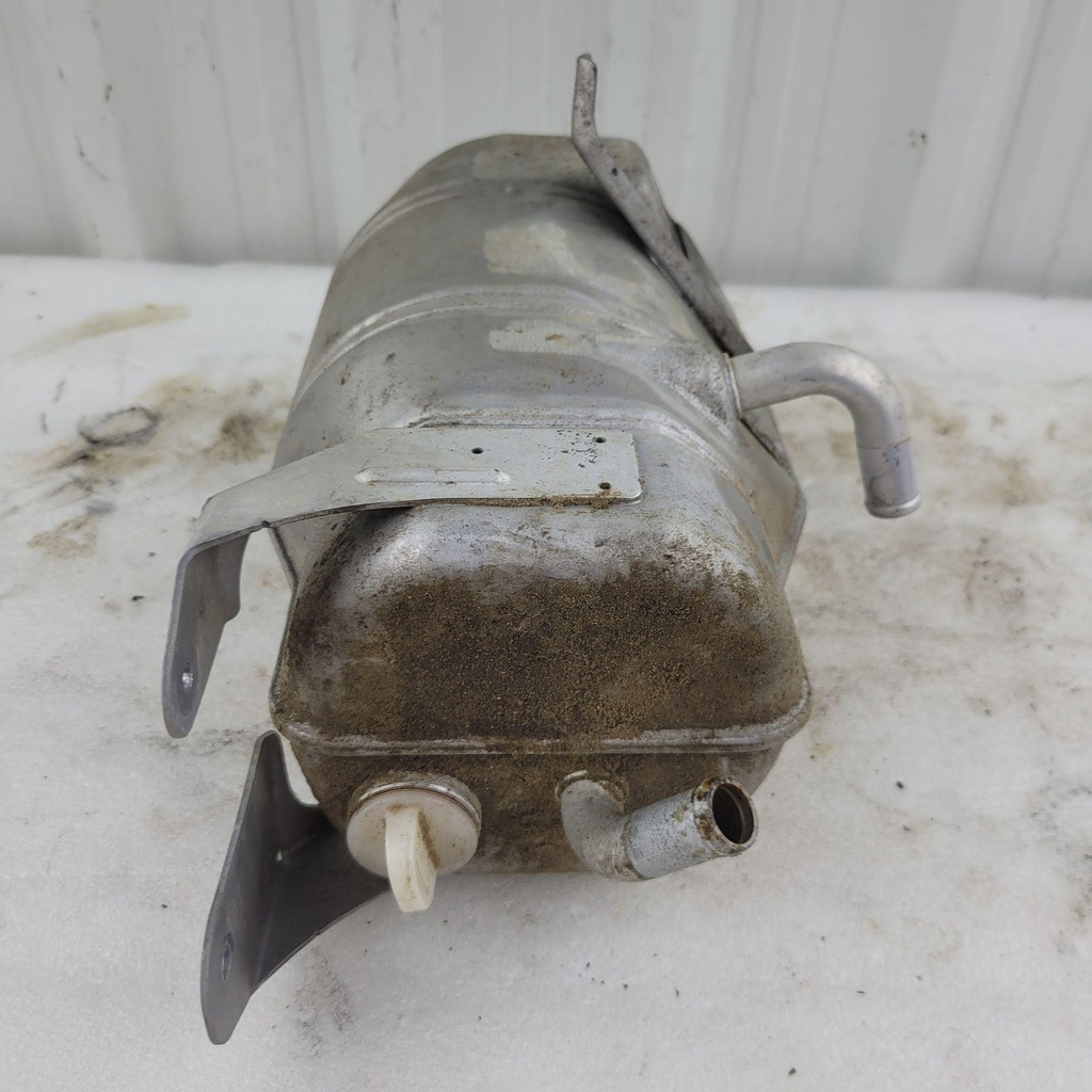 [BG4217510000-001] tank, oil