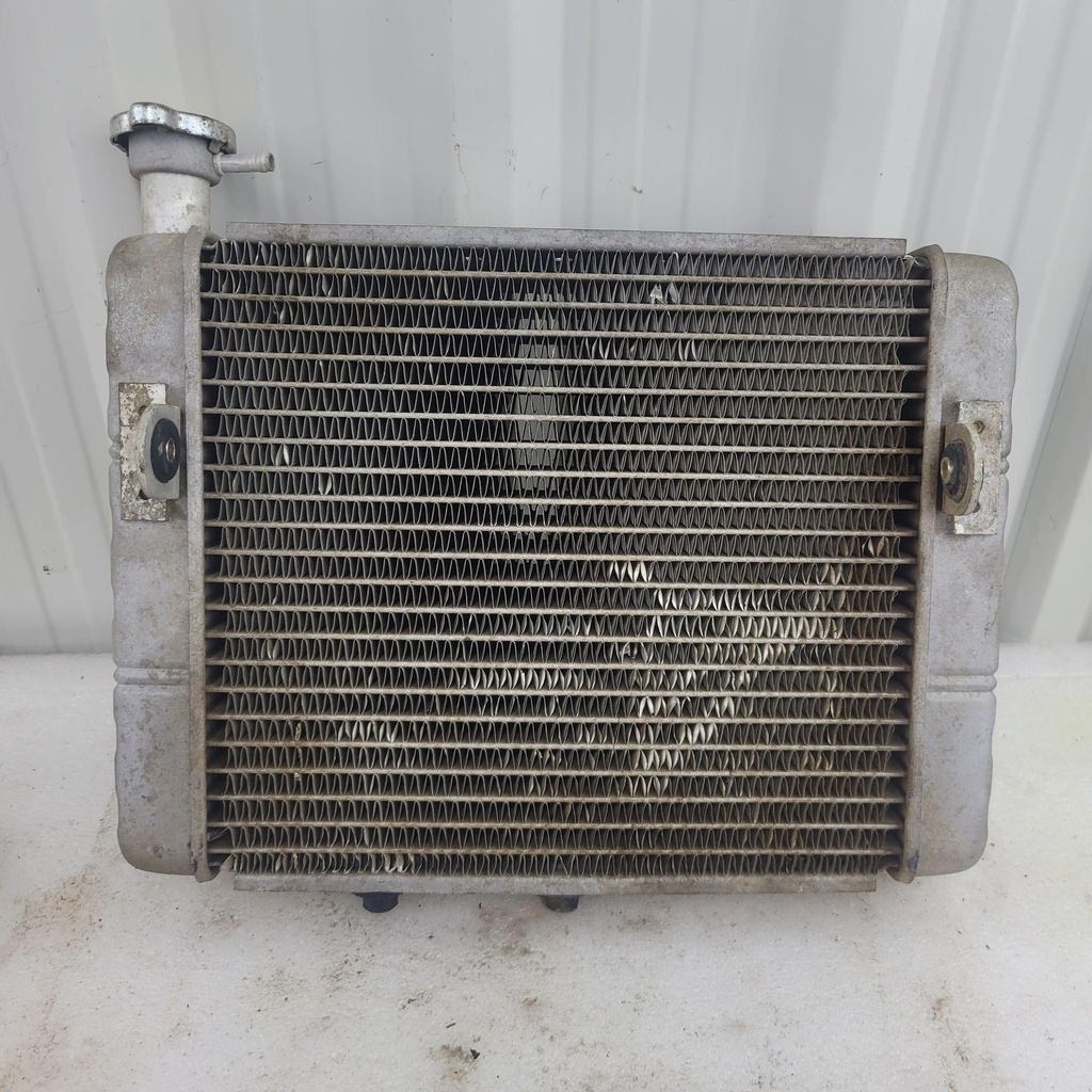 [709200120-001] radiator