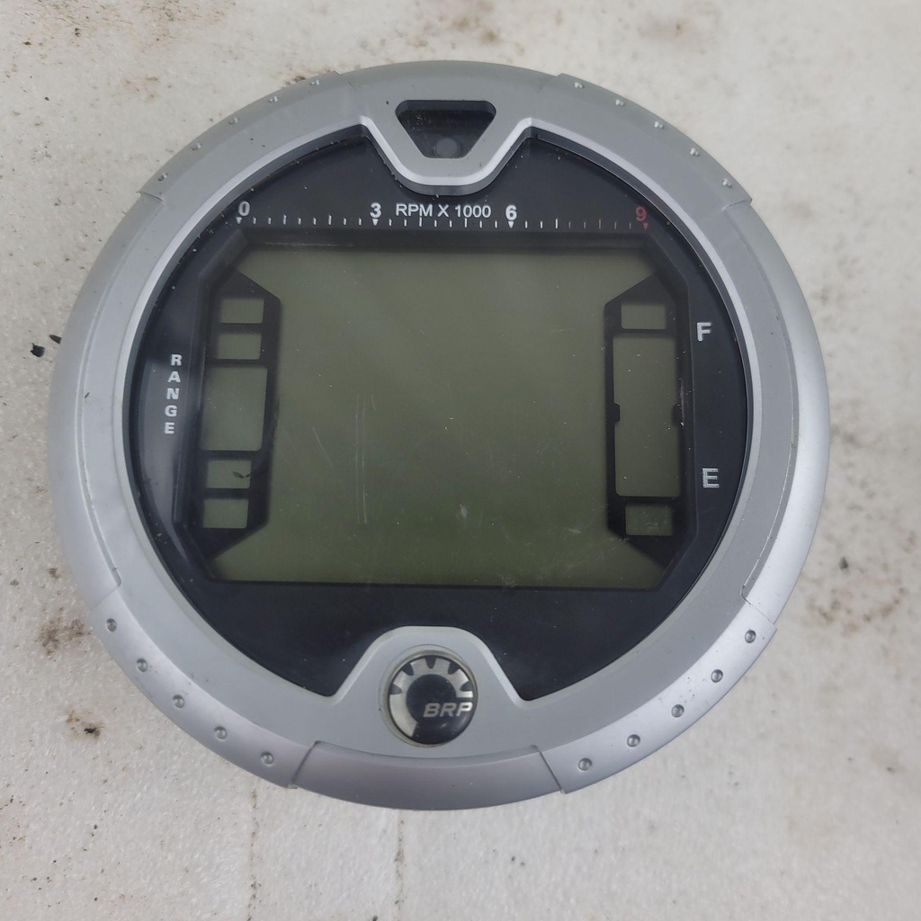 [710001527-001] (new ref. 710003100) speedometer